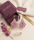 Aretes Soutache Tradición Gala Fucsia y Perla Uva | JAQUA